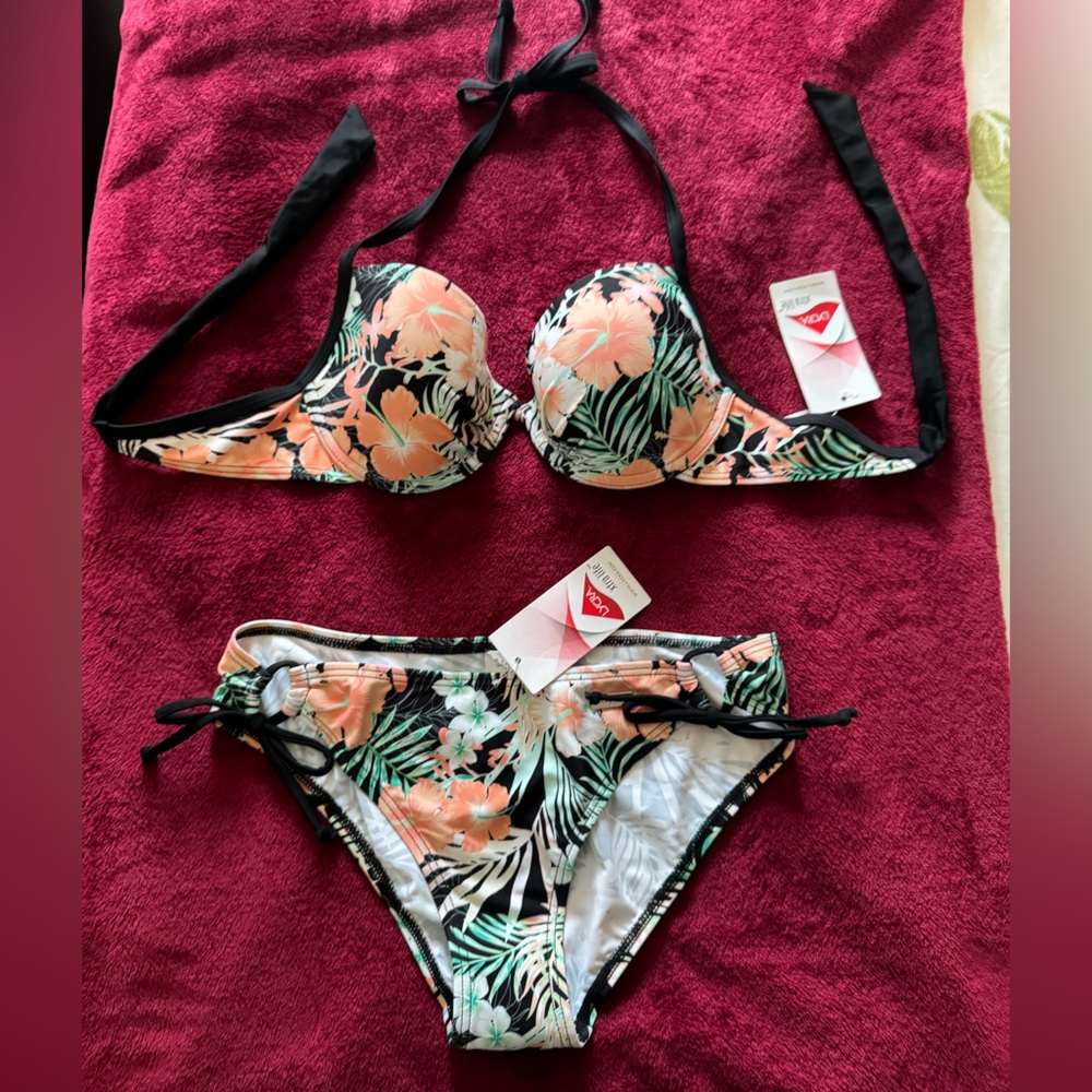 🌺New LASCANA VENUS swimsuit